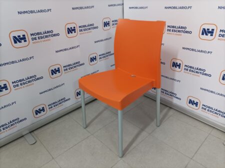 CONJUNTO DE 04 CADEIRAS MULTIUSOS 4 PÉS ID "ICE 800" - Image 8