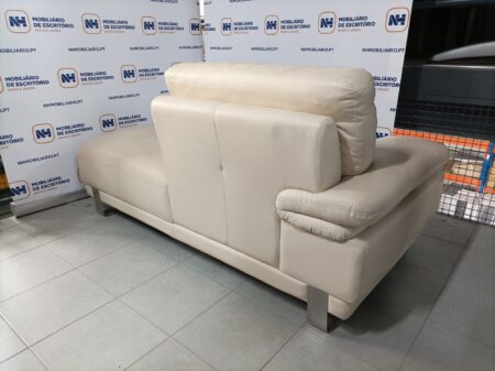 CONJUNTO SOFÁ DE SALA/ESPERA + CHAISE LONGUE - PELE BEGE - Image 15