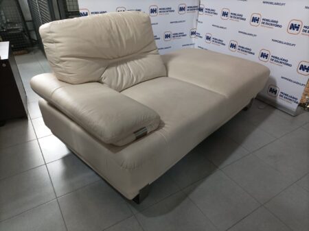 CONJUNTO SOFÁ DE SALA/ESPERA + CHAISE LONGUE - PELE BEGE - Image 12
