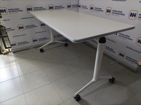 MESAS DE FORMAÇÃO / MULTIUSOS 1400x680 TAMPO REBATÍVEL C/ RODAS - ML BRANCO / BRANCO - Image 2