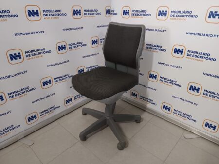 CADEIRAS ESCRITÓRIO OPERATIVA C/ RODAS "STEELCASE" - TECIDO CINZA / CINZA