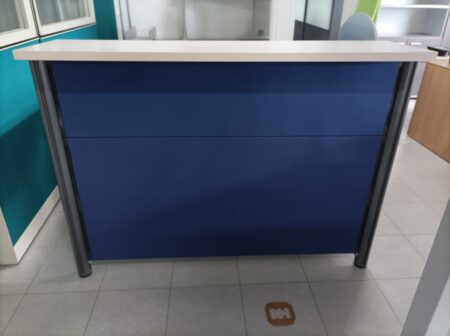 BALCÃO DE ATENDIMENTO / POSTO RECEÇÃO 1400x800 - TECIDO AZUL / ML CINZA / ANTRACITE - Image 4