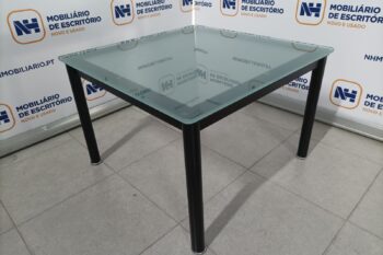 MESA DE CENTRO QUADRADA 600x600 - VIDRO FOSCO / PRETO