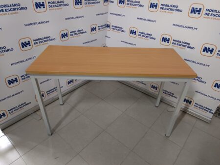 MESAS DE FORMAÇÃO / MULTIUSOS 4 PÉS 1200x500 – ML FAIA VAP / CINZA