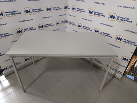 MESAS DE FORMAÇÃO / MULTIUSOS 4 PÉS 1300x700 – ML CINZA / CINZA