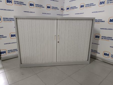 ARMÁRIOS ESCRITÓRIO PORTAS PERSIANA 800x1200 - BRANCO / CINZA