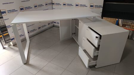 POSTO TRABALHO DIRECIONAL 1600x1200 C/ ARMÁRIO LATERAL - ML BRANCO / BRANCO - Image 3