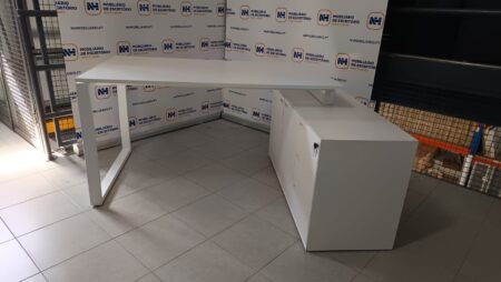 POSTO TRABALHO DIRECIONAL 1600x1200 C/ ARMÁRIO LATERAL - ML BRANCO / BRANCO