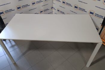 SECRETÁRIAS / MESAS DE ESCRITÓRIO 1600x800 - ML BRANCO / BRANCO