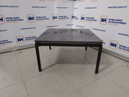 MESA DE CENTRO QUADRADA 600x600 - GRANITO RORIZ / PRETO