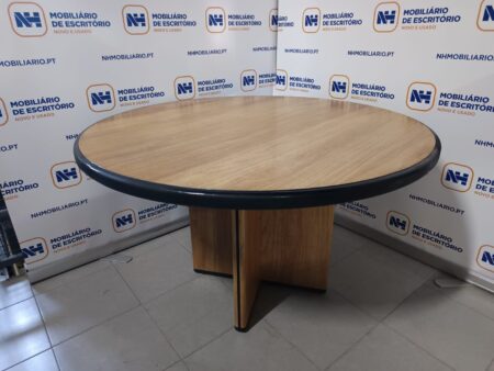 MESA DE REUNIÕES REDONDA 1200 - MADEIRA CARVALHO