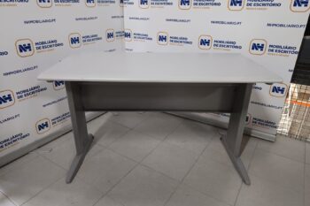 SECRETÁRIAS DE ESCRITÓRIO OPERATIVAS 1200x600 - ML CINZA / ALUMÍNIO