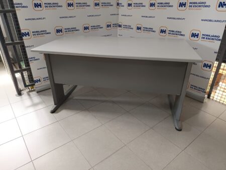 SECRETÁRIAS DE ESCRITÓRIO OPERATIVAS 1400x800 - ML CINZA / ALUMÍNIO - Image 3