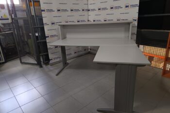 BALCÃO DE ATENDIMENTO / POSTO RECEÇÃO 1600x1600 C/ ALONGA - ML CINZA / CINZA / ALUMÍNIO