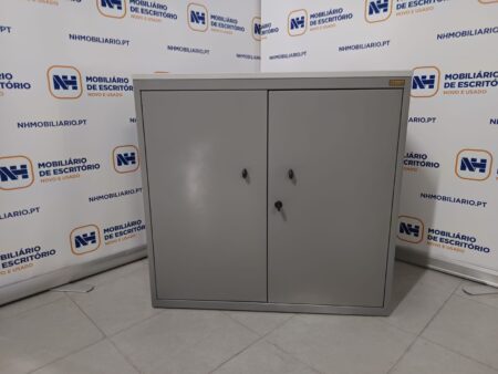 ARMÁRIO DE APOIO 780x800 C/ PORTAS BATER - ML CINZA / ALUMÍNIO (C/ DEFEITO) - Image 2