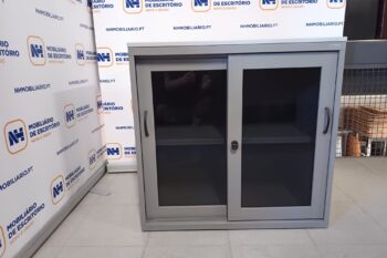 ARMÁRIO DE APOIO 780x800 C/ PORTAS CORRER VIDRO - ML CINZA / ALUMÍNIO